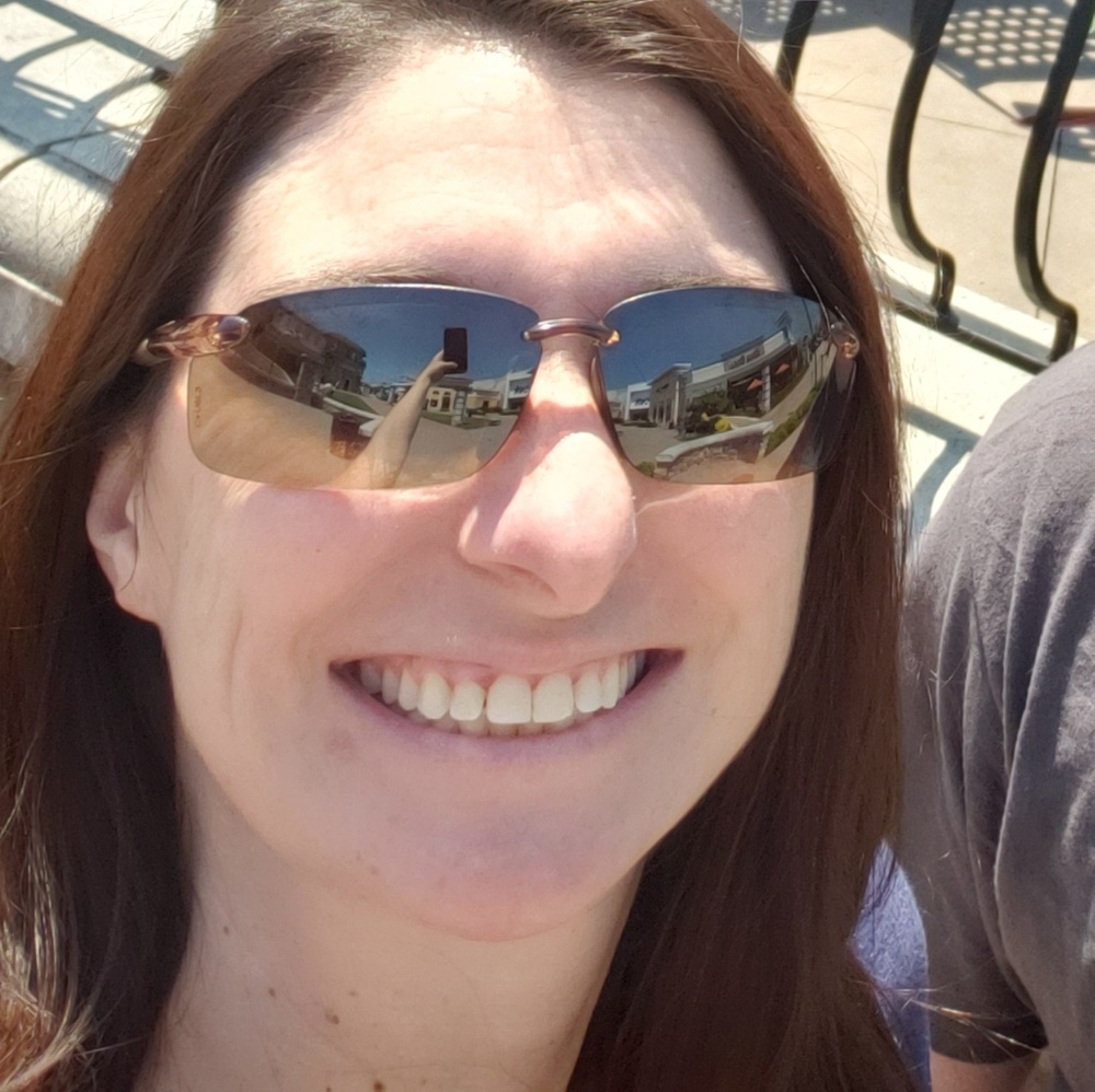 Meet your Posher, Kym